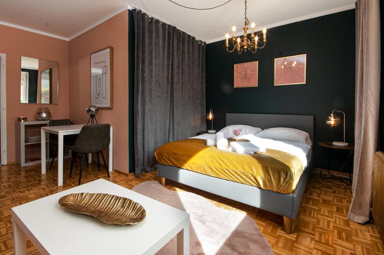 Schickes Boutique-Apartment, Zentral In Messe-& Bahnhofsnaehe, Sehr Ruhig & Gratis Parkplatz - Happystay Клагенфурт Екстериор снимка